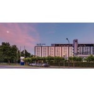 Park Inn by Radisson Cologne City West